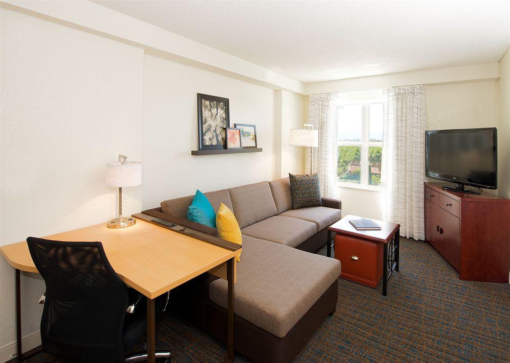 Residence Inn By Marriott Newark Silicon Valley Екстериор снимка