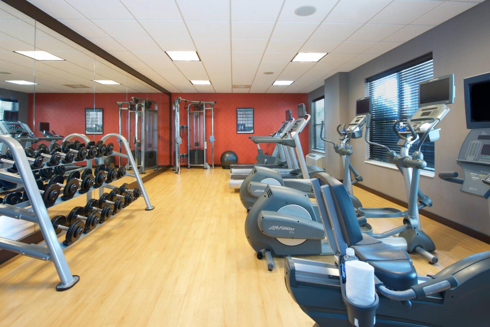 Residence Inn By Marriott Newark Silicon Valley Екстериор снимка